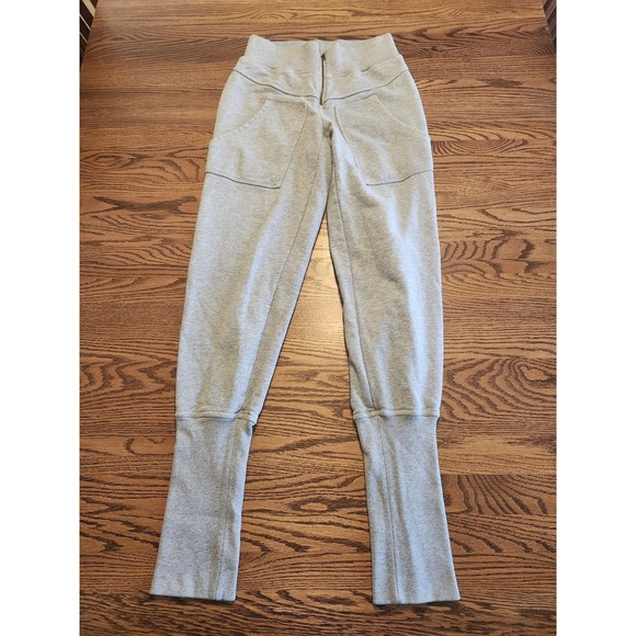 Free People Movement On the Road Sweatpants Womens Sz Small Gray Joggers - Picture 3 of 14